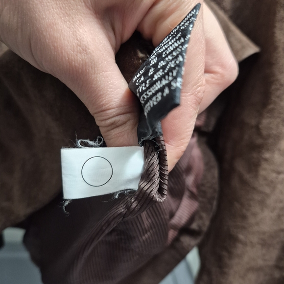 Women's Brown Suede Jacket - Picture 8 of 10